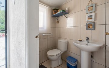 Property slide 23