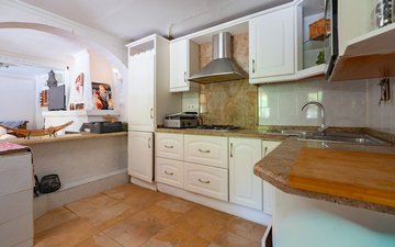 Property slide 30