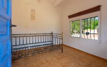 Property slide 39