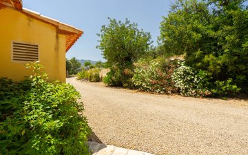 Property slide 51