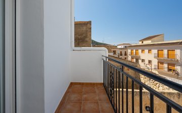 Property slide 15