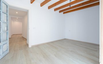 Property slide 22