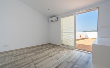 Property slide 23