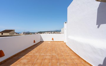 Property slide 28