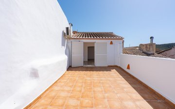 Property slide 29
