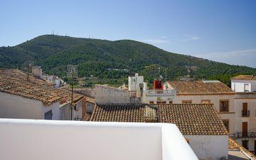 Property slide 30