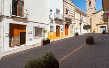 Property slide 31