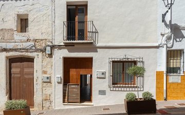 Property slide 4