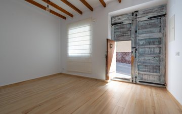 Property slide 5