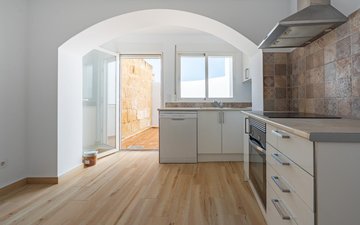 Property slide 9