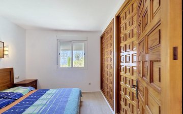 Property slide 22