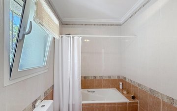 Property slide 21