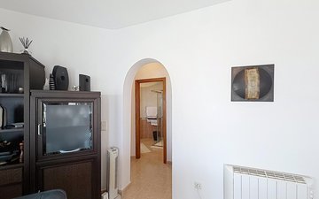 Property slide 23