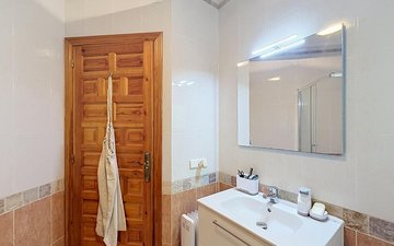 Property slide 29