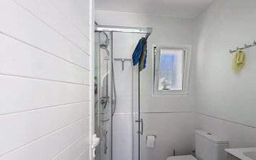 Property slide 39