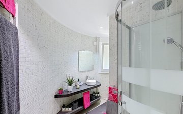 Property slide 50