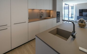 Property slide 24