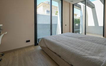 Property slide 37