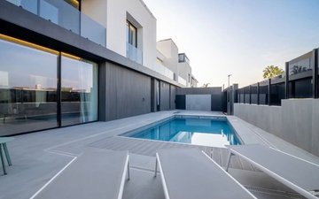 Property slide 4