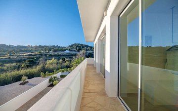 Property slide 30