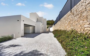 Property slide 29