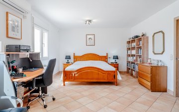 Property slide 23