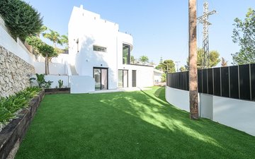 Property slide 33