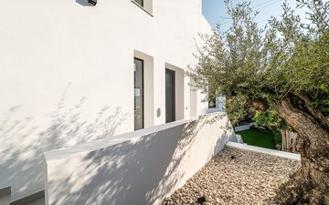 Property slide 39
