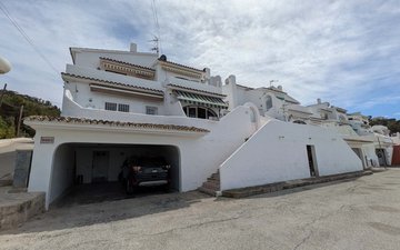 Property slide 20