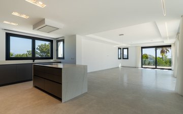 Property slide 4