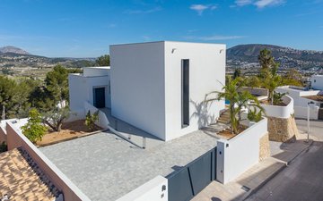 Property slide 60