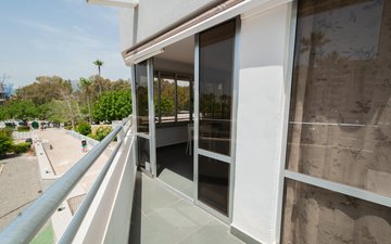 Property slide 19