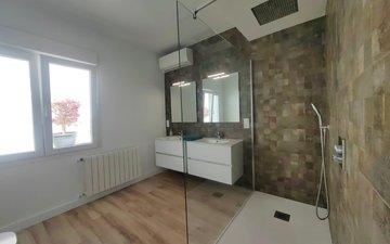 Property slide 15