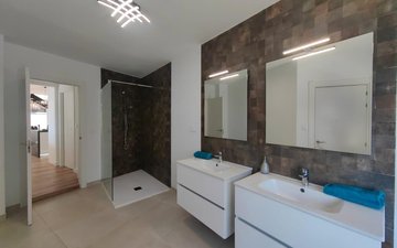 Property slide 23