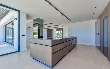 Property slide 15