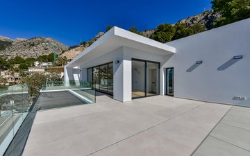 Property slide 35