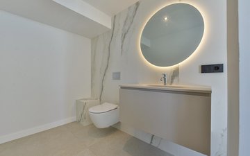 Property slide 44