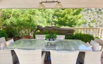 Property slide 4