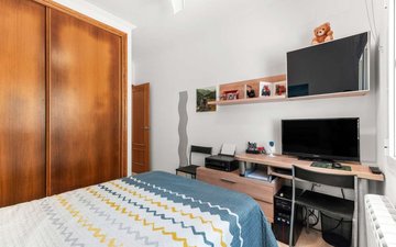 Property slide 17
