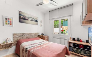Property slide 18