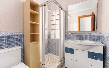 Property slide 20