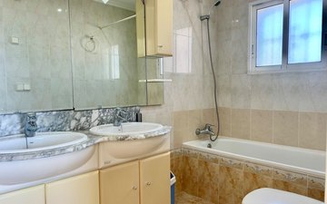 Property slide 28