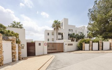 Property slide 34
