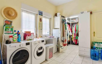 Property slide 30