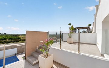 Property slide 32