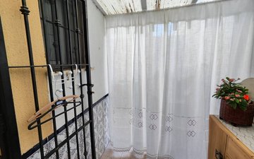 Property slide 14