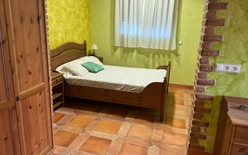 Property slide 28