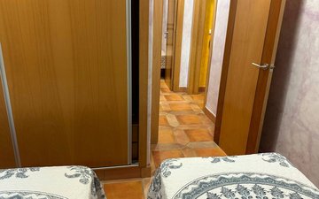 Property slide 32