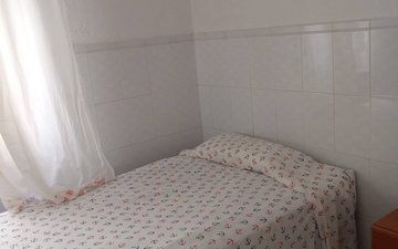 Property slide 32