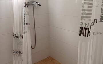 Property slide 39